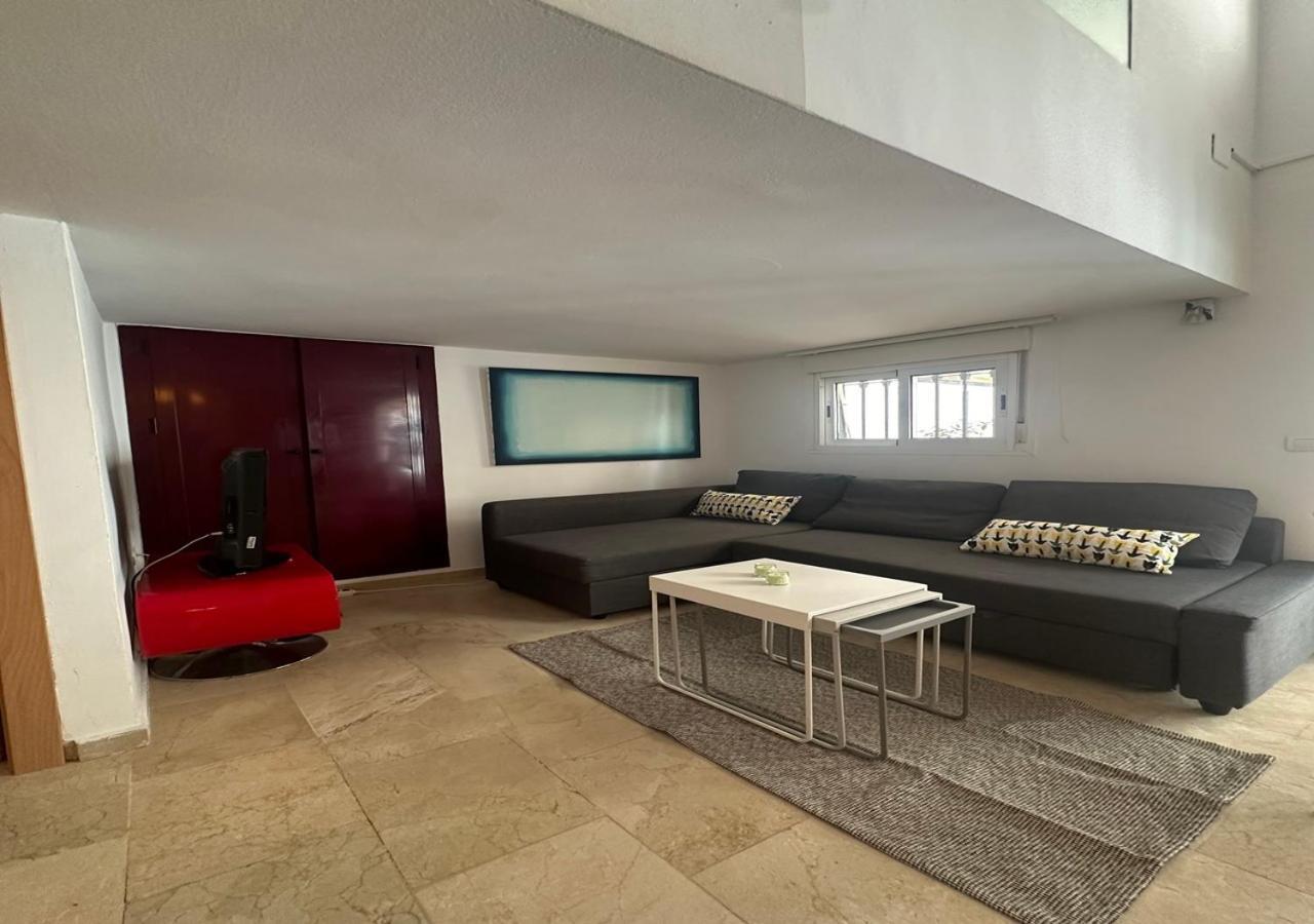 Art Refino Apartment *