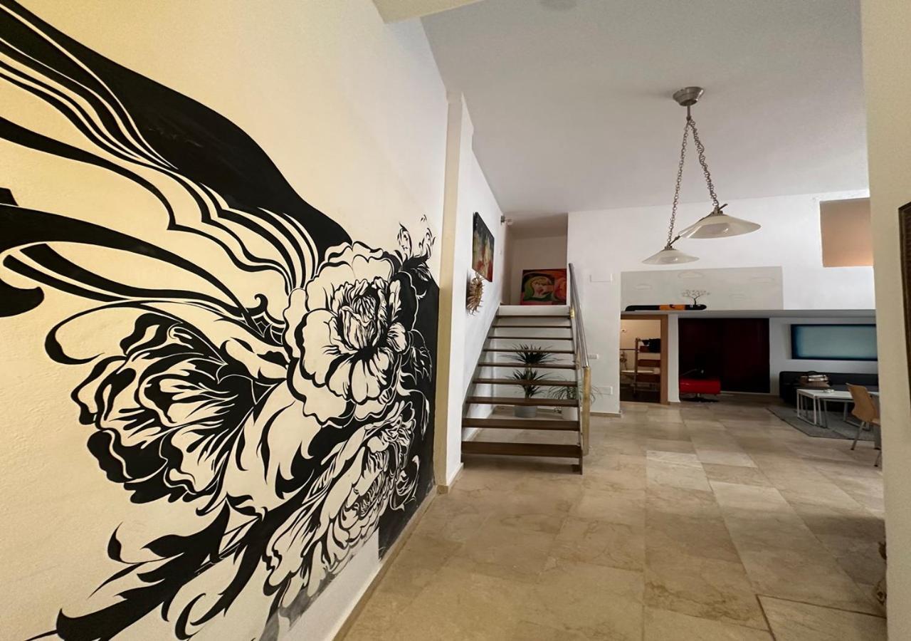 Art Refino *